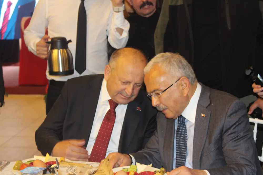 BAŞKAN TAVLI, “ÜNYE YÜZYILI BELEDİYECİLİĞİNE PROJELERİMİZLE HAZIRIZ”