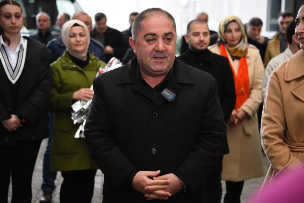 BAŞKAN TAVLI KADINLAR GÜNÜNÜ KUTLADI