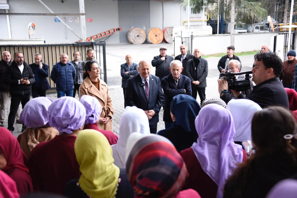 BAŞKAN TAVLI KADINLAR GÜNÜNÜ KUTLADI