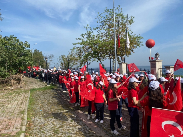 CUMHURİYETİN 100. YILLI KUTLANDI