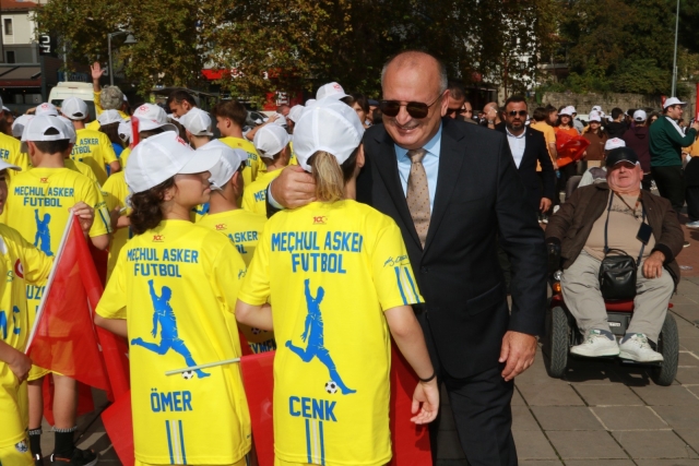 CUMHURİYETİN 100. YILLI KUTLANDI