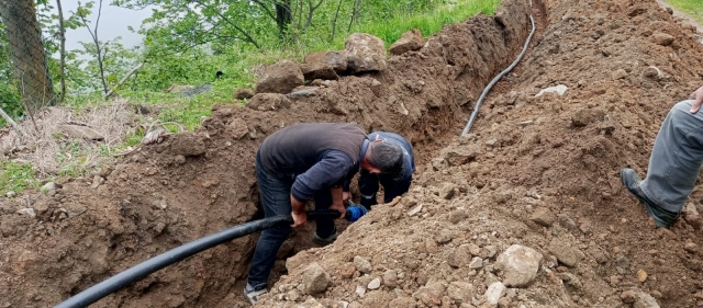 KABADÜZ’ÜN BİR MAHALLESİ DAHA TEMİZ İÇME SUYUNA KAVUŞTU