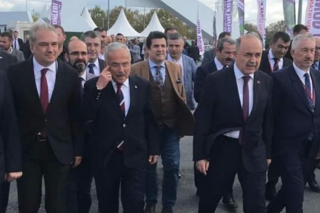 KARAGÖZ ORDU GÜNLERİNDE HEMŞERİLERİ İLE BİR ARADA OLDU