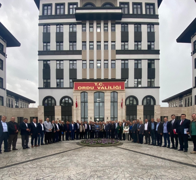 VALİ SONEL, 92 MAHALLE MUHTARLARIYLA BİR ARAYA GELDİ