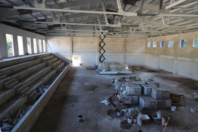 Vali Erol, Spor Tesislerinde İncelemede Bulundu